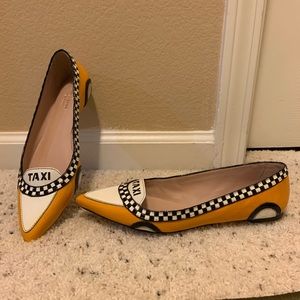 Kate Spade taxi yellow flats 8 pointed toe